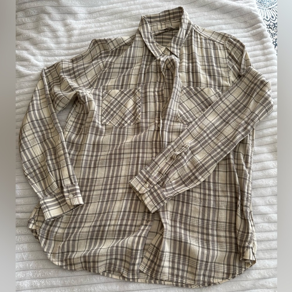 Lucky Brand Cream & Grey Plaid Button Down Women’s Shirt